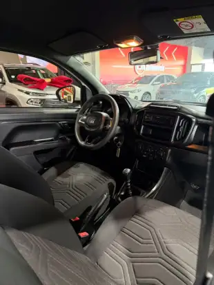 FIAT-STRADA-2024