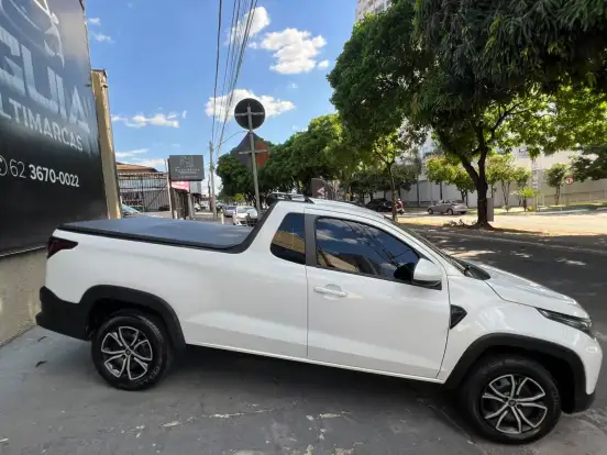FIAT-STRADA-2023