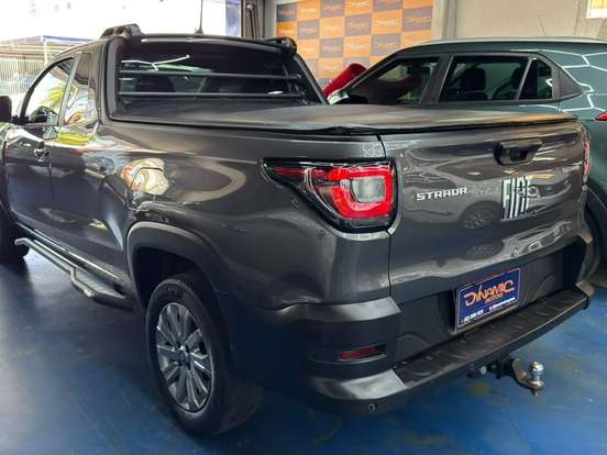 FIAT-STRADA-2021