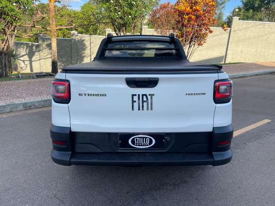 FIAT-STRADA-2023