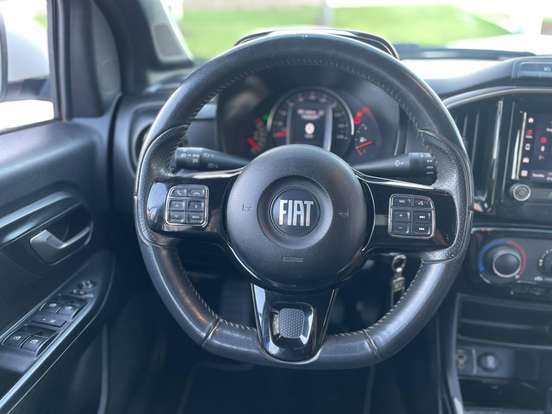 FIAT-STRADA-2021