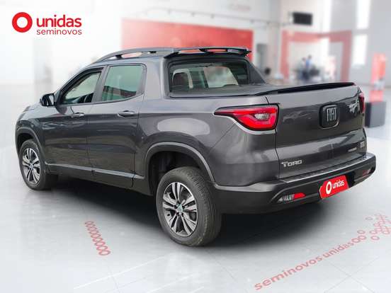 FIAT-TORO-2023