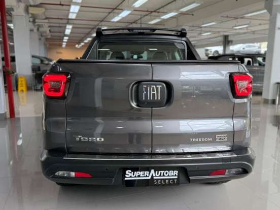 FIAT-TORO-2023