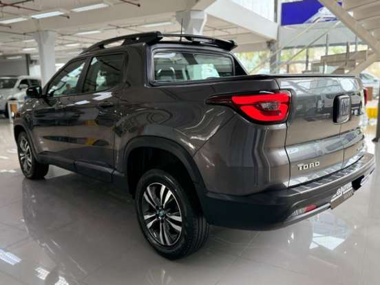 FIAT-TORO-1.3 TURBO 270 FLEX FREEDOM AT6 FIAT-TORO-2023