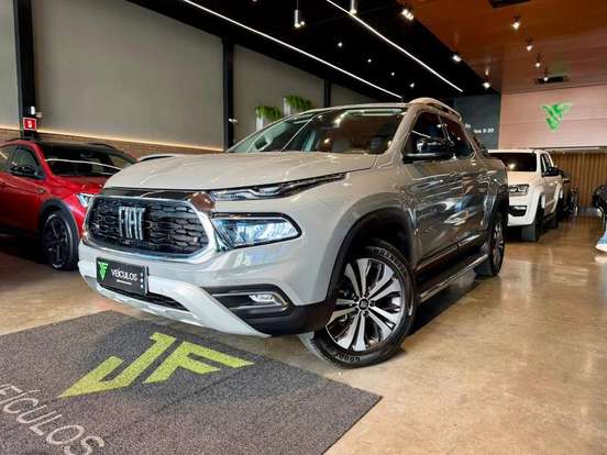 FIAT-TORO-1.3 TURBO 270 FLEX VOLCANO AT6 FIAT-TORO-2023