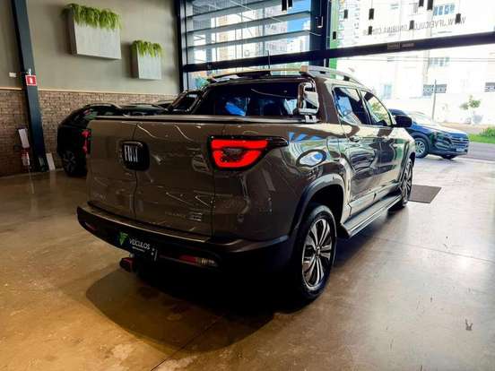FIAT-TORO-2023