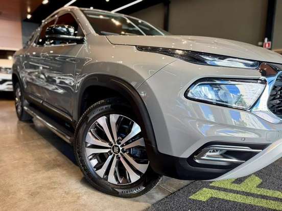 FIAT-TORO-1.3 TURBO 270 FLEX VOLCANO AT6 FIAT-TORO-2023