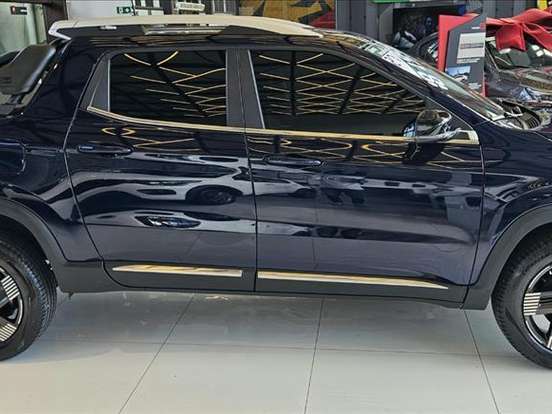 FIAT-TORO-1.3 TURBO 270 HYBRID VOLCANO AT6 FIAT-TORO-2026