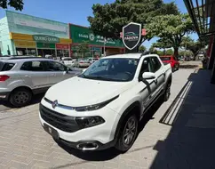 FIAT TORO 1.8 16V EVO FLEX FREEDOM AT6 FIAT TORO 1.8 16V EVO FLEX FREEDOM AT6