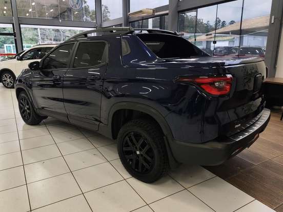 FIAT-TORO-2023