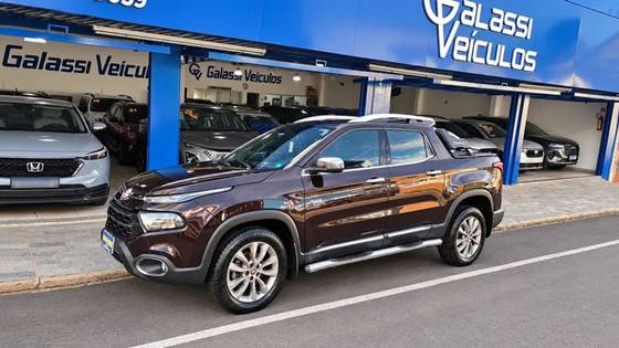 FIAT TORO 2.0 16V TURBO DIESEL VOLCANO 4WD AT9