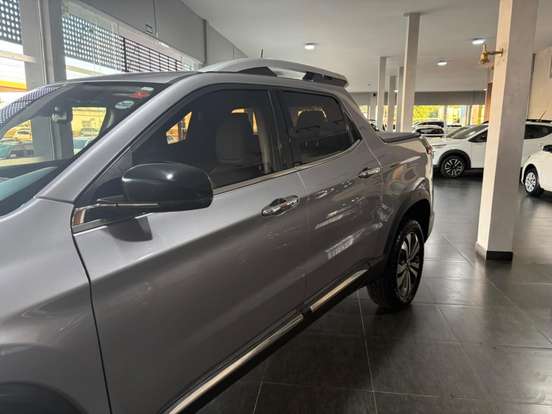 FIAT-TORO-2.0 16V TURBO DIESEL VOLCANO 4WD AT9 FIAT-TORO-2023