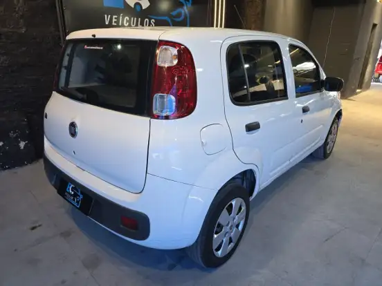 FIAT-UNO-2013