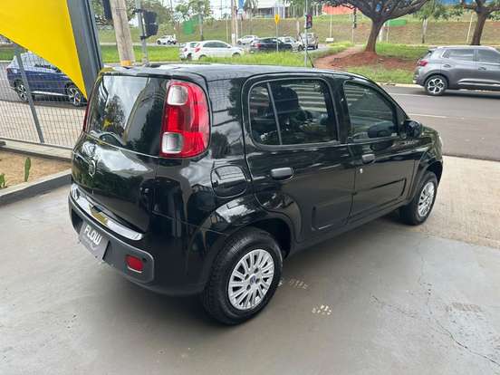FIAT-UNO-1.0 EVO VIVACE 8V FLEX 4P MANUAL FIAT-UNO-2013