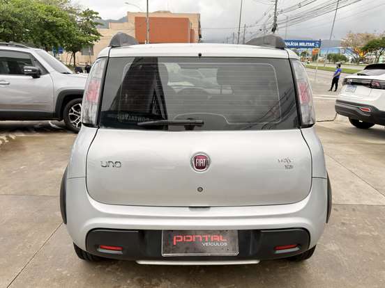 FIAT-UNO-2017