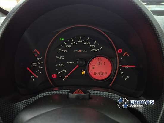 FIAT-UNO-2012