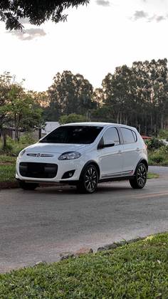 FIAT PALIO 1.6 MPI SPORTING 16V FLEX 4P MANUAL