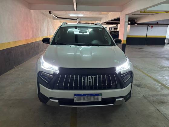 FIAT TORO 2.2 TURBO DIESEL VOLCANO 4WD AT9