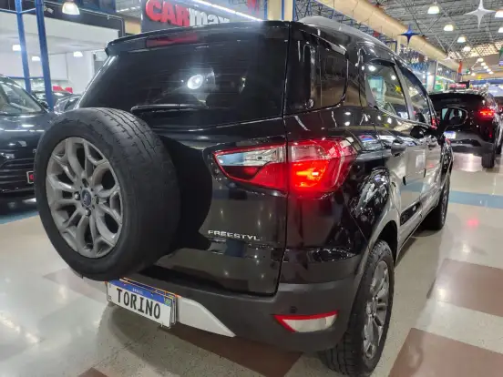 FORD-ECOSPORT-2012