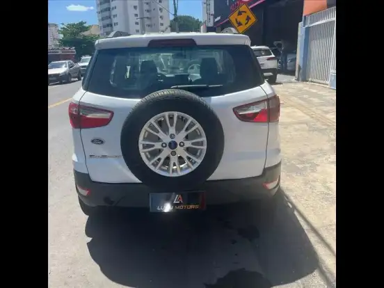 FORD-ECOSPORT-2016