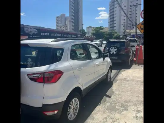 FORD-ECOSPORT-2016
