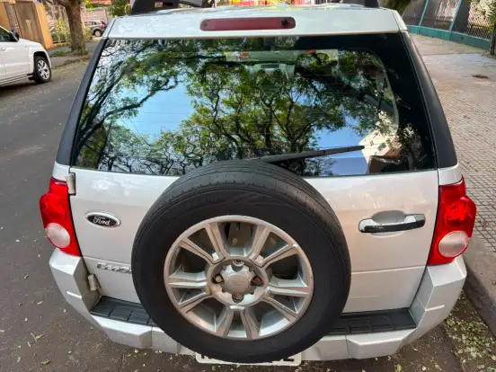 FORD-ECOSPORT-2011