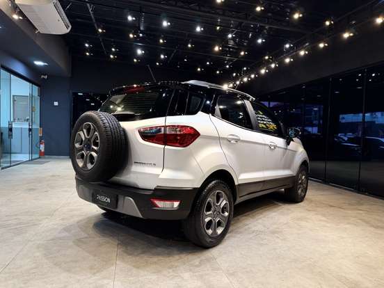 FORD-ECOSPORT-2020