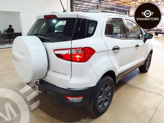 FORD-ECOSPORT-2017