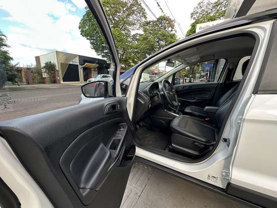 FORD-ECOSPORT-2020