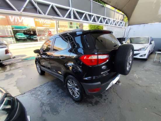 FORD-ECOSPORT-2013