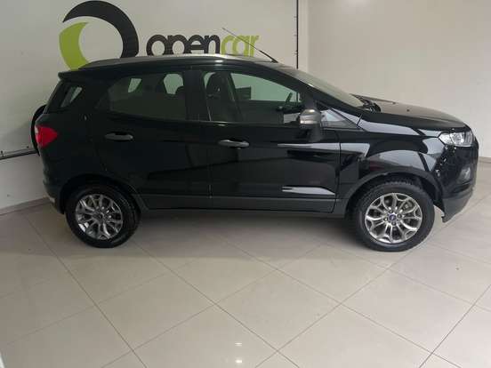 FORD-ECOSPORT-2014