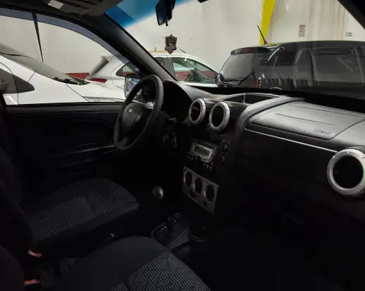 FORD-ECOSPORT-2010