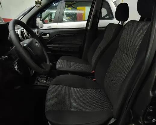 FORD-ECOSPORT-2010