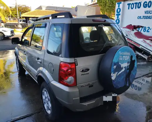 FORD-ECOSPORT-2011