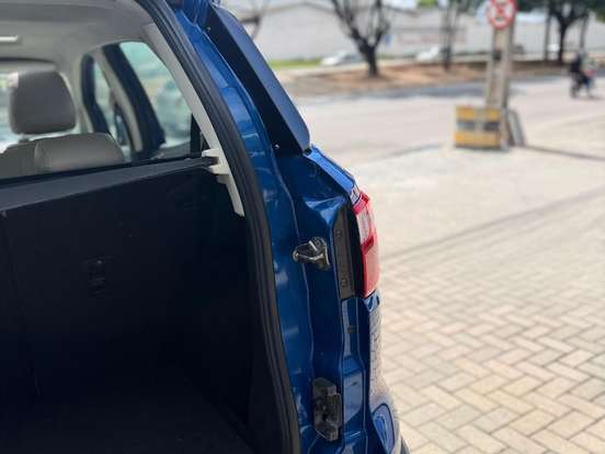 FORD-ECOSPORT-2.0 DIRECT FLEX TITANIUM AUTOMÁTICO FORD-ECOSPORT-2017