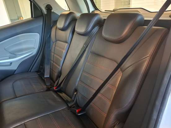 FORD-ECOSPORT-2015