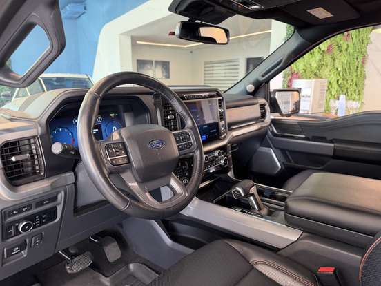 FORD-F-150-5.0 V8 GASOLINA CD LARIAT FX4 AUTOMÁTICO FORD-F-150-2024