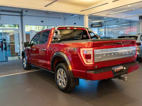 FORD-F-150-5.0 V8 GASOLINA CD PLATINUM FX4 AUTOMÁTICO FORD-F-150-2023