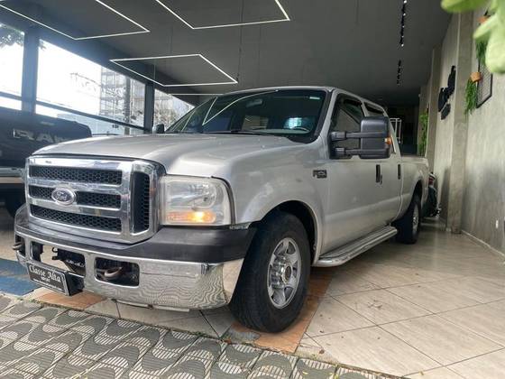 FORD F-250 4.2 XLT 4X2 CD TURBO INTERCOOLER DIESEL 4P MANUAL
