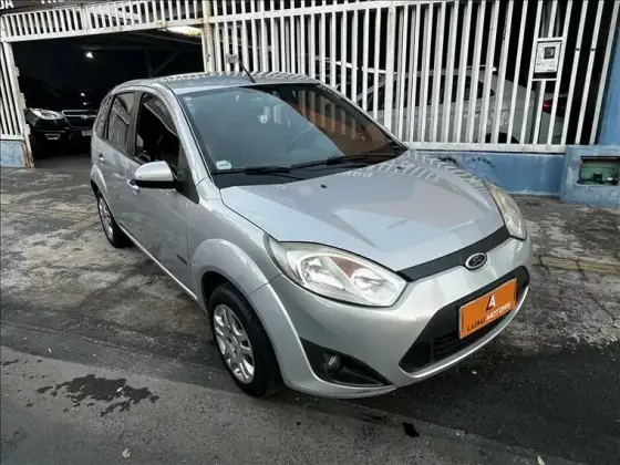 FORD FIESTA 1.6 MPI CLASS HATCH 8V FLEX 4P MANUAL