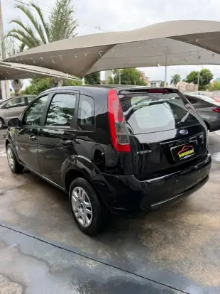 FORD-FIESTA-2011