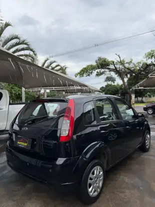 FORD-FIESTA-2011
