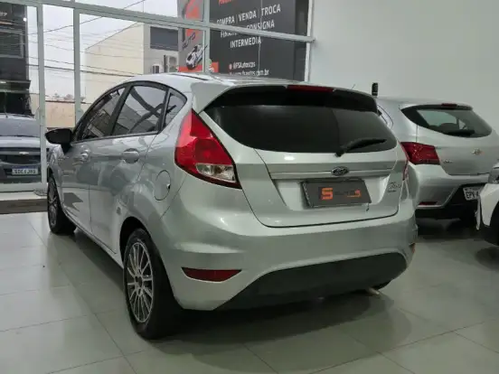 FORD-FIESTA-1.6 SE HATCH 16V FLEX 4P MANUAL FORD-FIESTA-2017