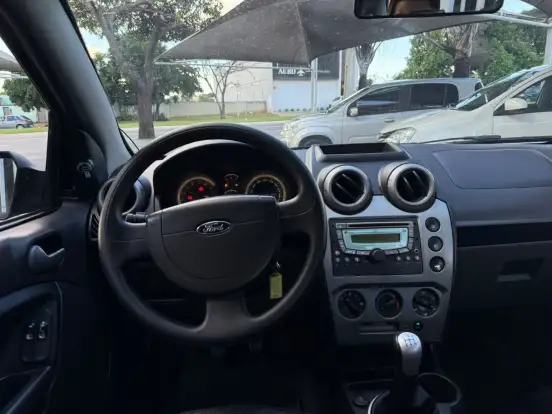 FORD-FIESTA-2011