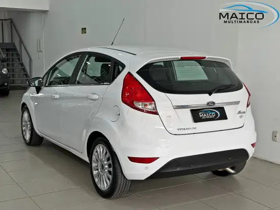 FORD-FIESTA-2016