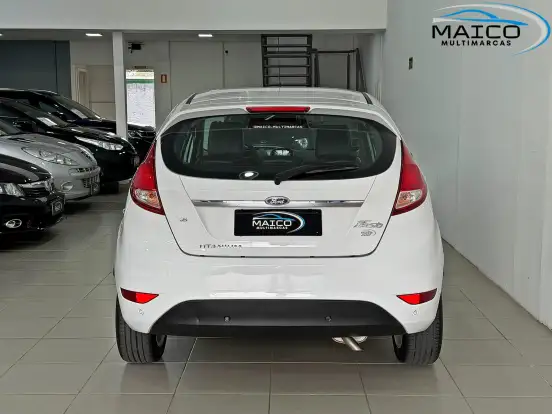 FORD-FIESTA-1.6 TITANIUM HATCH 16V FLEX 4P POWERSHIFT FORD-FIESTA-2016