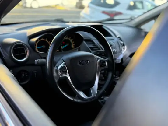FORD-FIESTA-2013