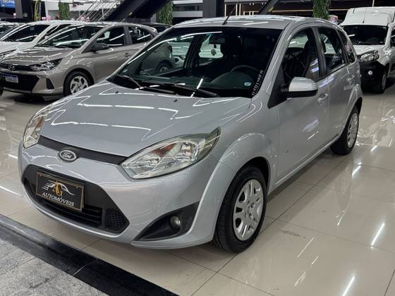 FORD FIESTA 1.0 ROCAM HATCH 8V FLEX 4P MANUAL