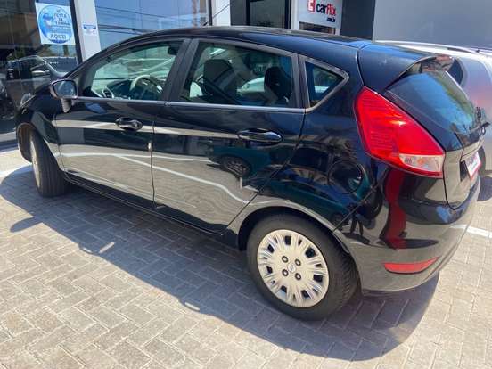 FORD-FIESTA-2014