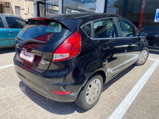 FORD-FIESTA-2014